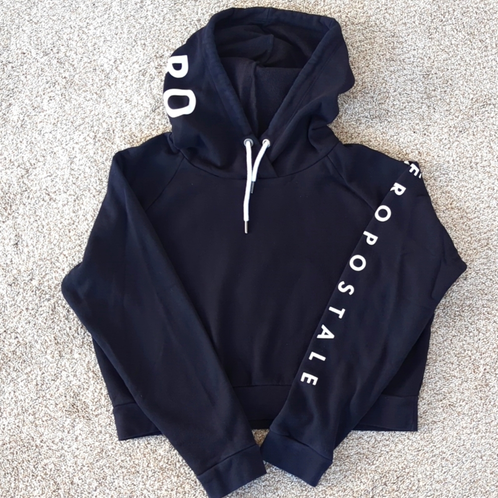 Aero Hoodie Crop Top Aeropostale sweater Size Medium